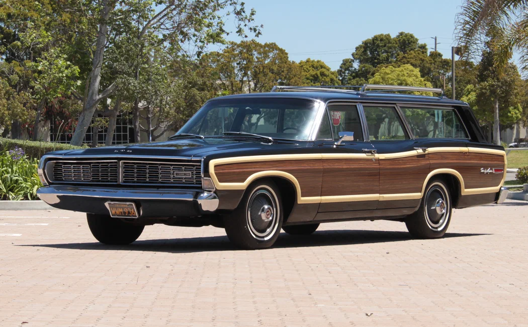 Ford Country Squire