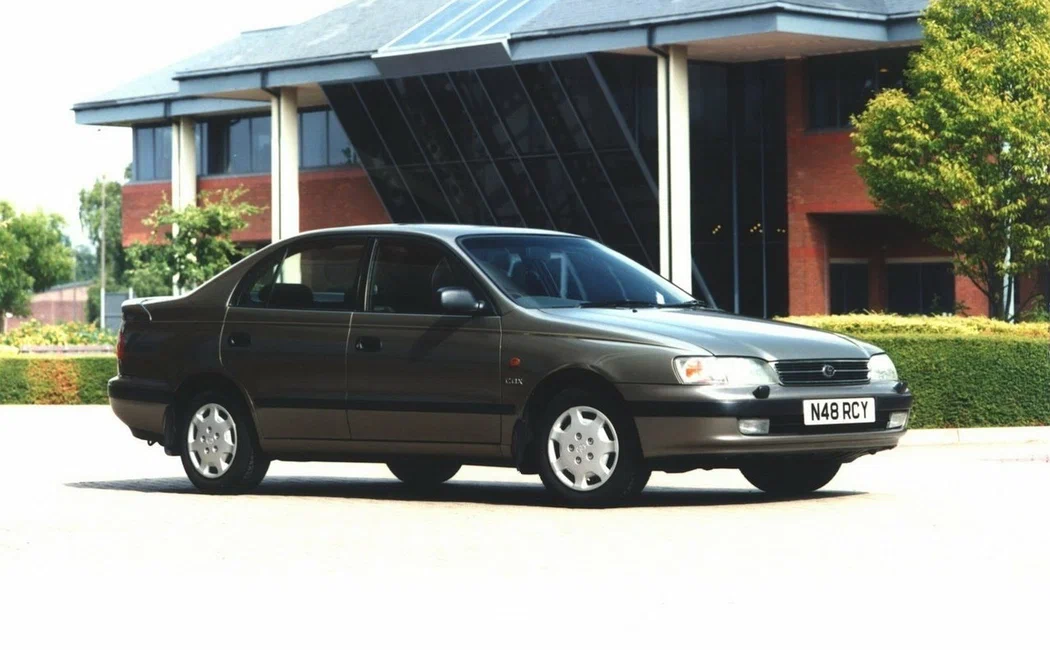 Toyota Carina E