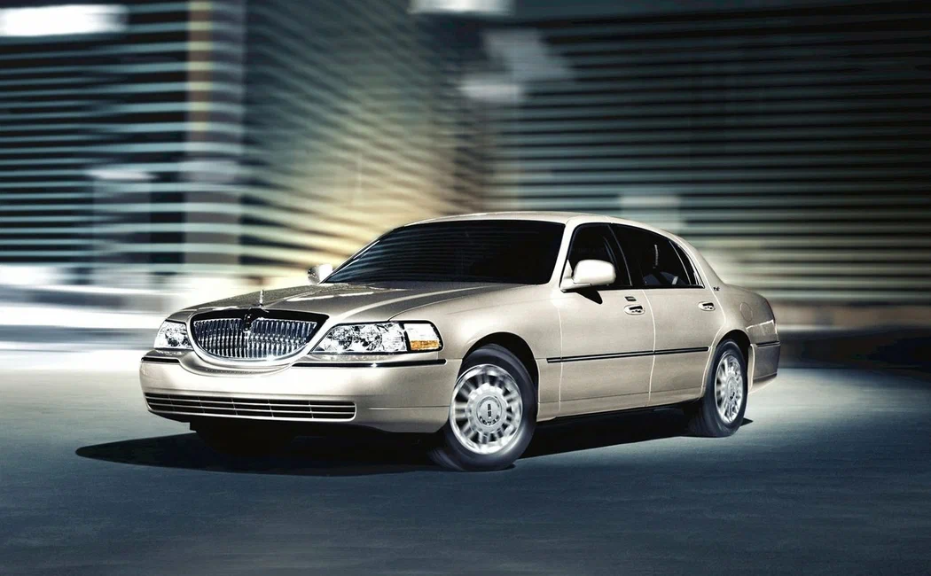 Lincoln Town Car