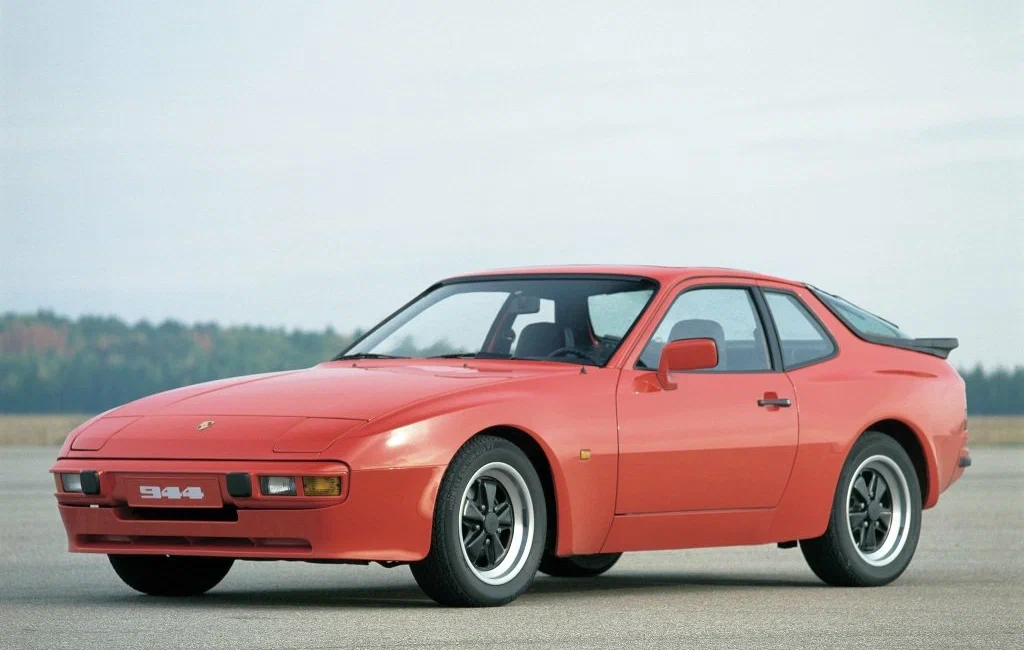 Porsche 944