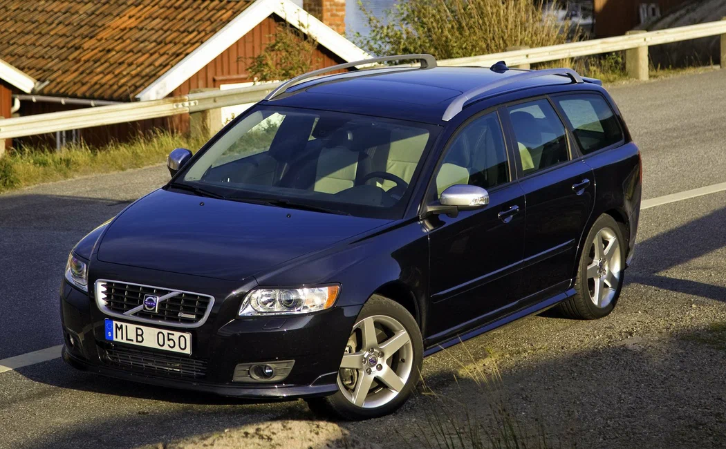 Volvo V50