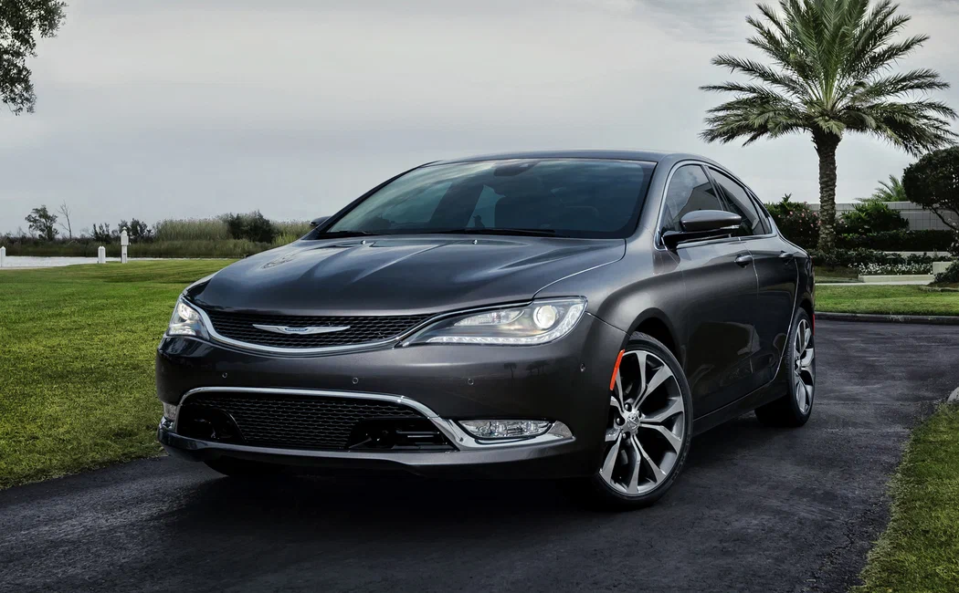 Chrysler 200